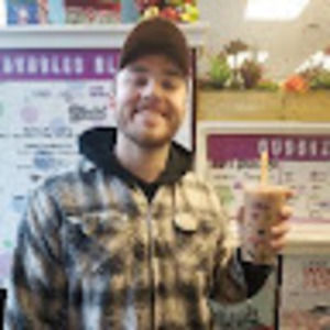 Meet your Posher, Max